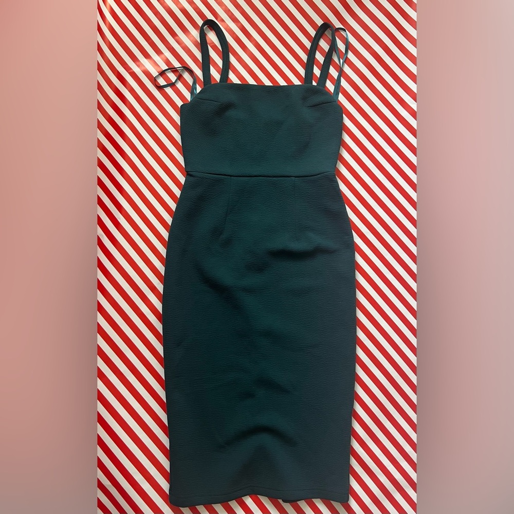 Selfie Leslie dress size S